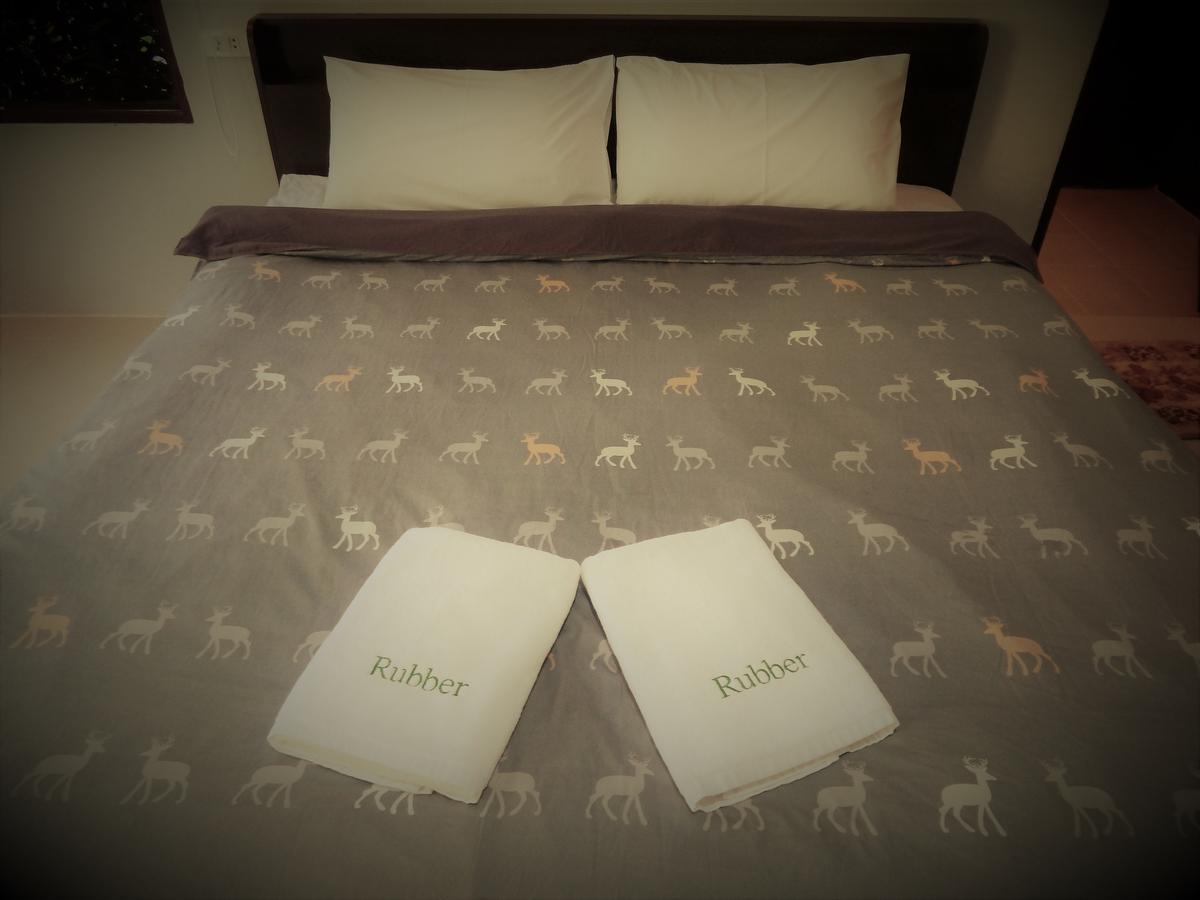Rubber Tree Resort Ko Lanta Eksteriør billede